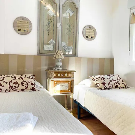 木屋 Oak Palace Oakplacescom 莱昂